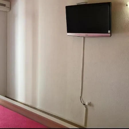 Arija Apartment *